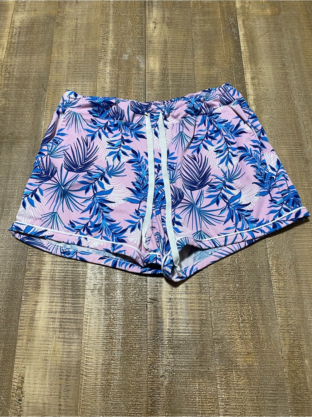 Hello Mello Women’s Pink Tropical Print Drawstring sleep pajama Shorts